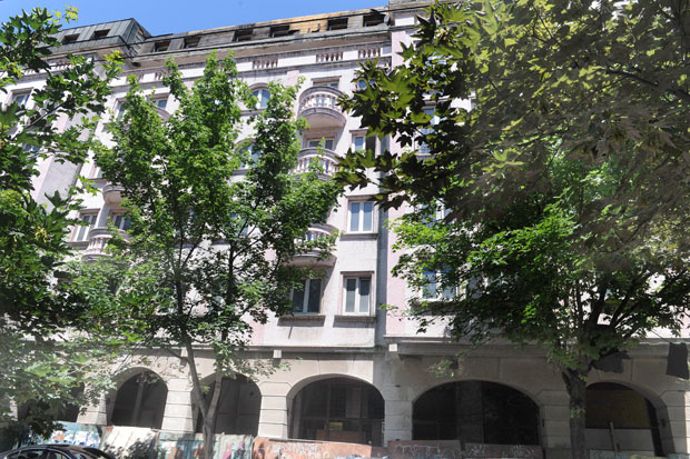 Зграда духова стоjи 18 година